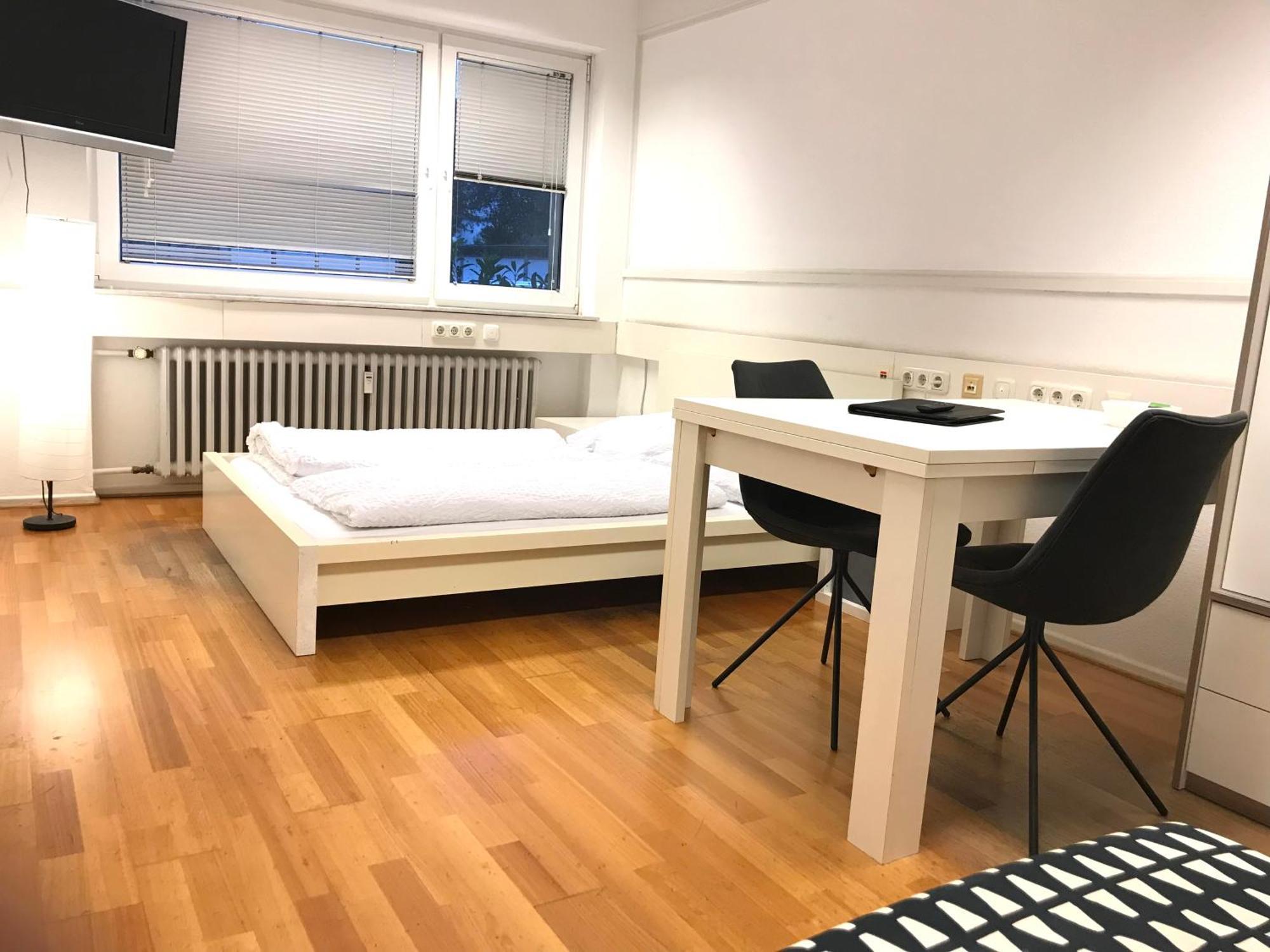 Relax Aachener Boardinghouse Budget エクステリア 写真